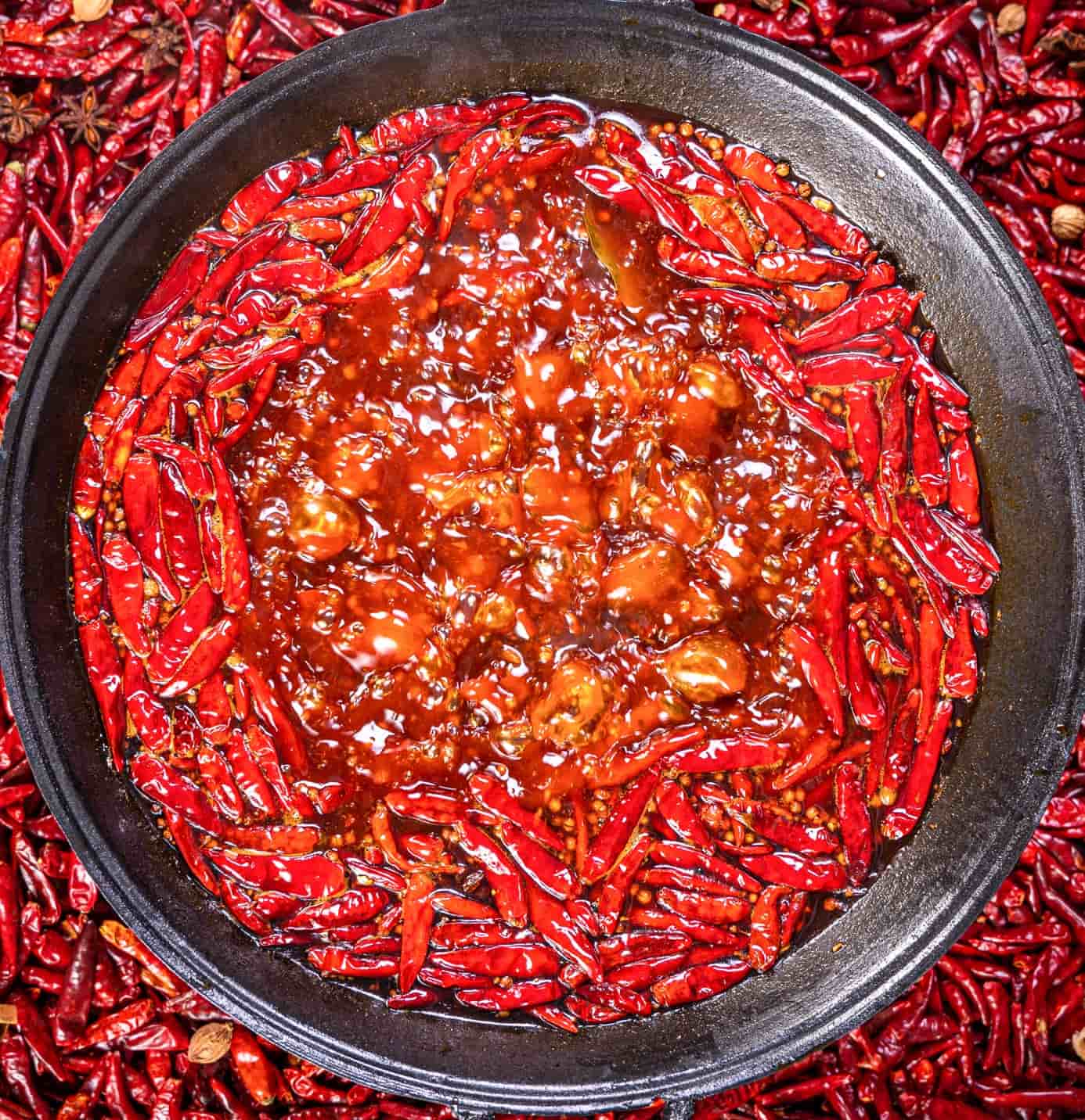 China's first fermented hot pot base
